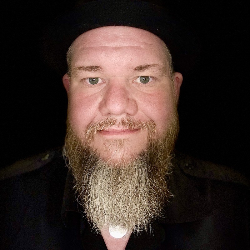 Sebastian Wieskus-Leiter Sales und Marketing der Black Magic Cloud UG